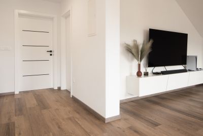Laminate Floor Scratch Repair Costs — Cost of Laminate Floor Scratch Repair